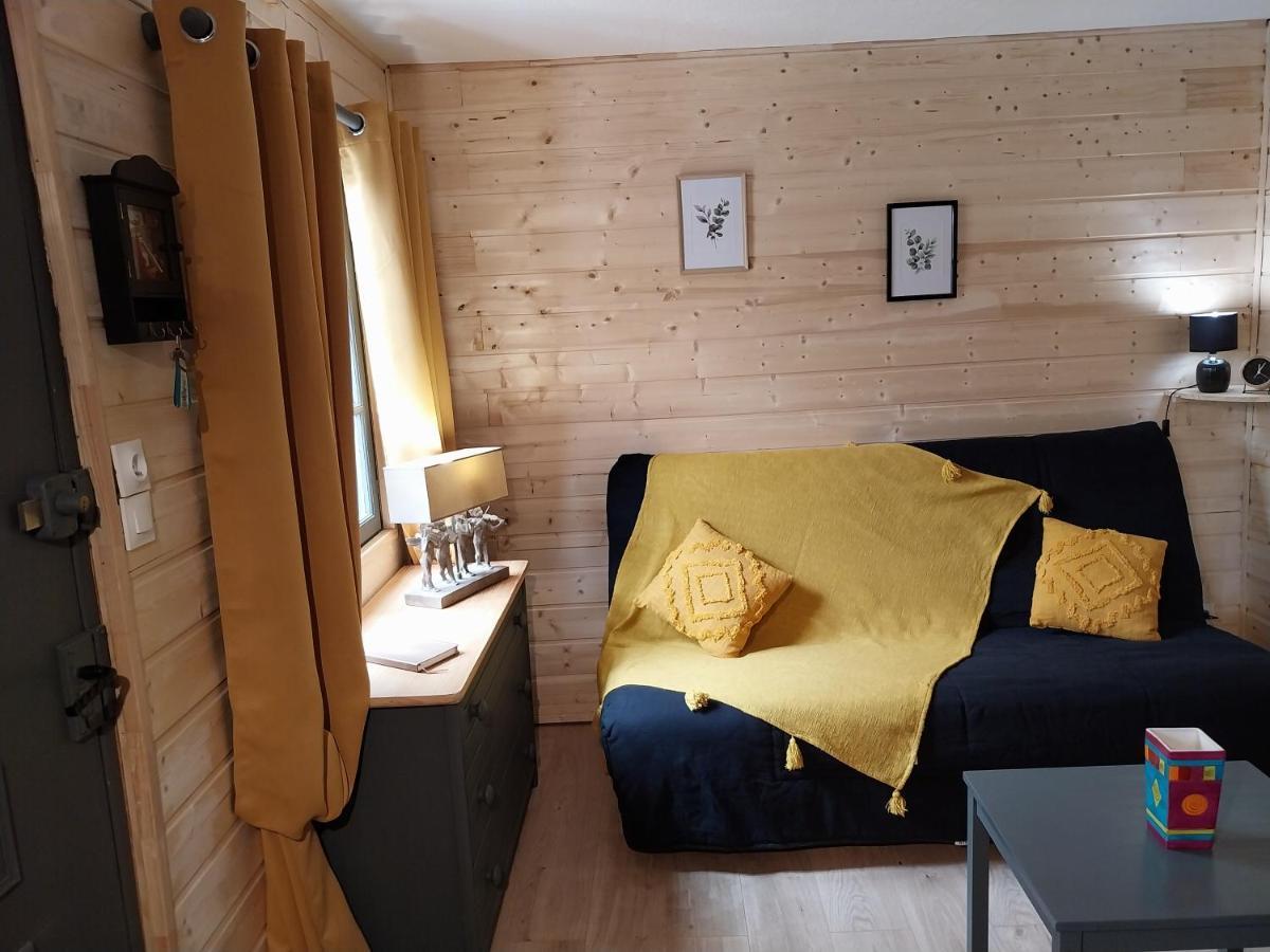 Saint-Auban  Petit Studio Dans La Prairie المظهر الخارجي الصورة